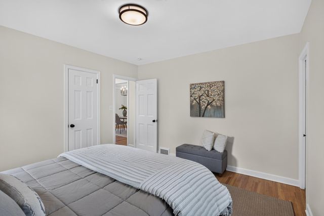 1100 Montana Avenue W, Saint Paul, MN 55108