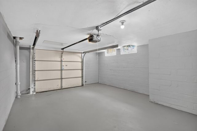 1100 Montana Avenue W, Saint Paul, MN 55108