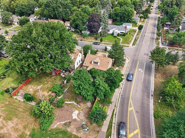 1100 Montana Avenue W, Saint Paul, MN 55108
