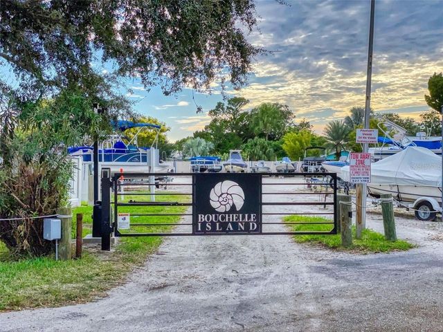454 BOUCHELLE DRIVE 202, New Smyrna Beach, FL 32169