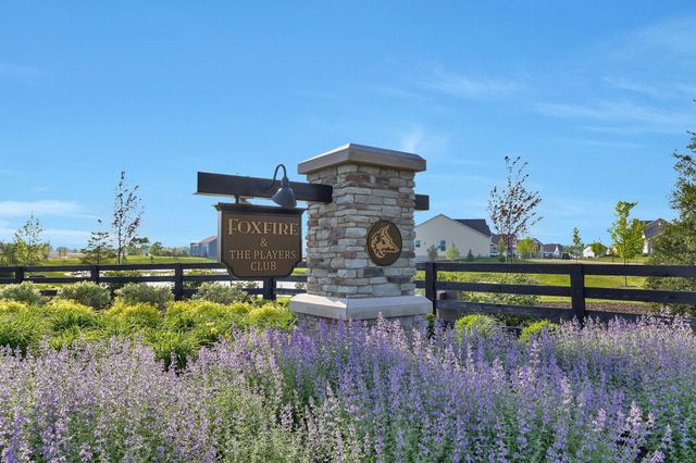 7 Erin Hills Road, Commercial Point, OH 43116