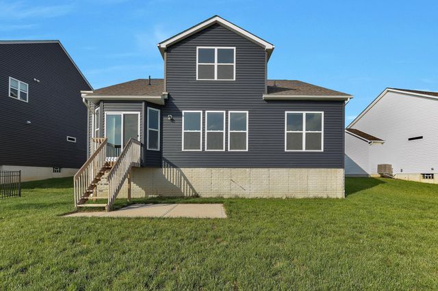 7 Erin Hills Road, Commercial Point, OH 43116