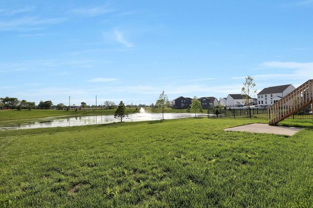7 Erin Hills Road, Commercial Point, OH 43116