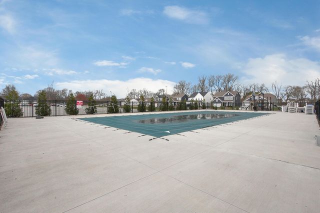 7 Erin Hills Road, Commercial Point, OH 43116