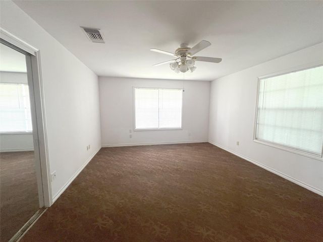 1518 Cr 307, El Campo, TX 77437