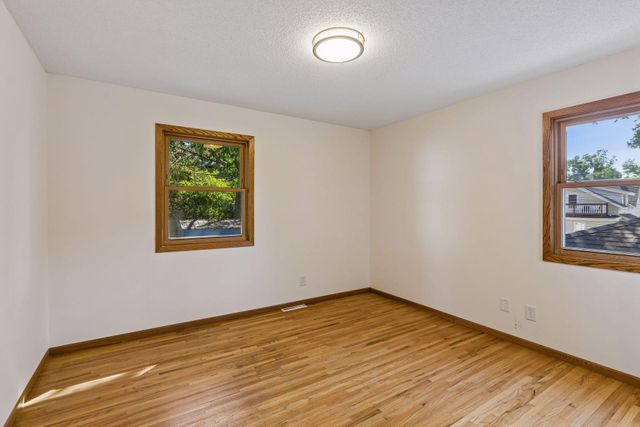 2215 Lincoln Street NE, Minneapolis, MN 55418
