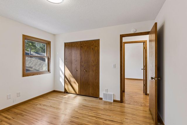 2215 Lincoln Street NE, Minneapolis, MN 55418