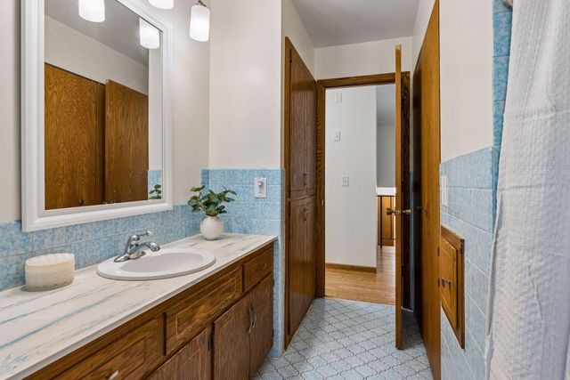 2215 Lincoln Street NE, Minneapolis, MN 55418
