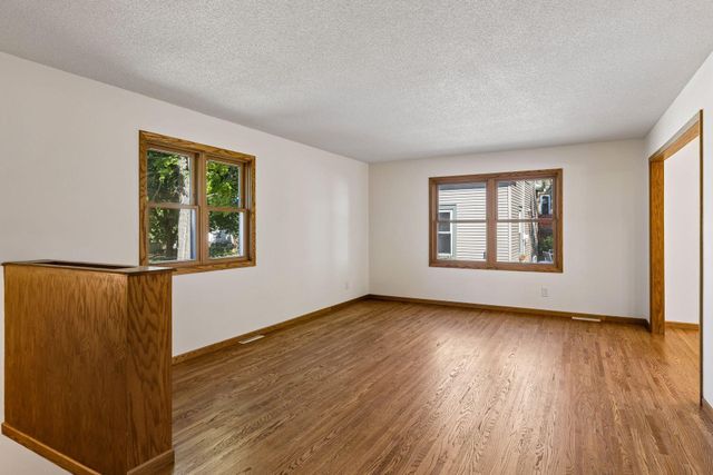 2215 Lincoln Street NE, Minneapolis, MN 55418