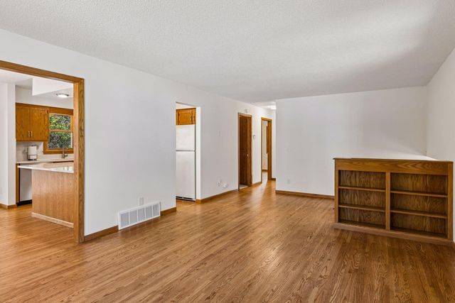 2215 Lincoln Street NE, Minneapolis, MN 55418