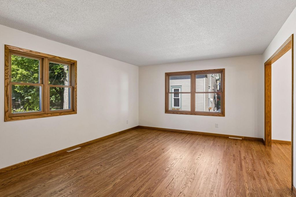 2215 Lincoln Street NE, Minneapolis, MN 55418 — photo 4