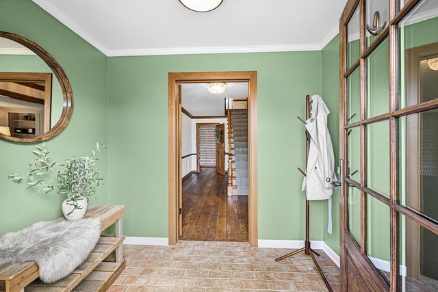 15025 Westover ROAD, Elm Grove, WI 53122