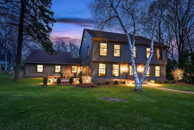 15025 Westover ROAD, Elm Grove, WI 53122