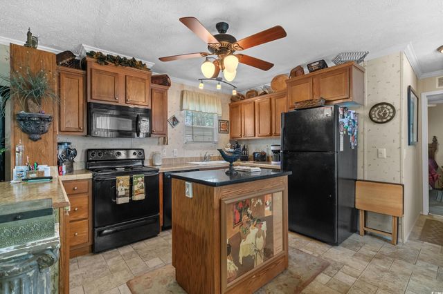 904 Periwinkle Pl., Myrtle Beach, SC 29577