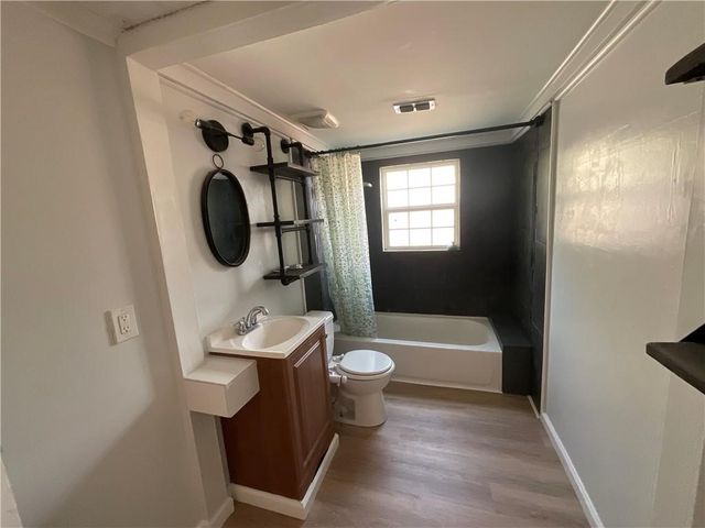 2806 Guadalupe, Corpus Christi, TX 78405