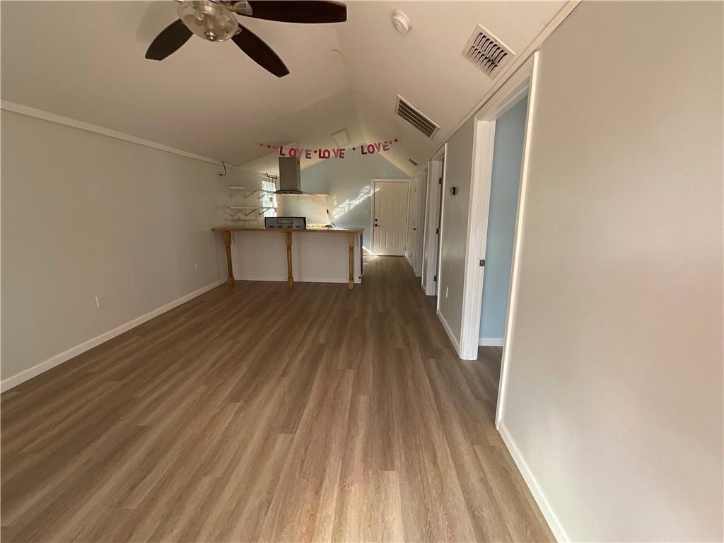 2806 Guadalupe, Corpus Christi, TX 78405 — photo 3