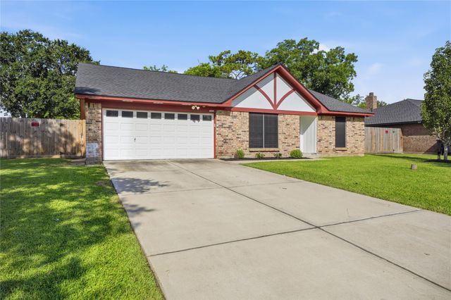 4850 Kentington Drive, Alvin, TX 77511