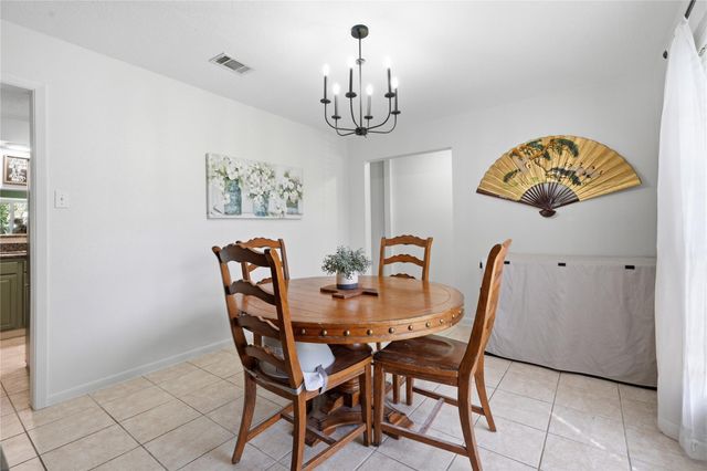 4850 Kentington Drive, Alvin, TX 77511