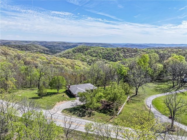21457 Highway 62 West, Eureka Springs, AR 72631