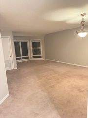314 Riverside Ave 302, Medford, MA 02155