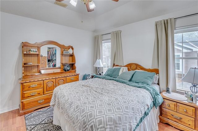 1724 Sandalwood Drive, Mobile, AL 36618