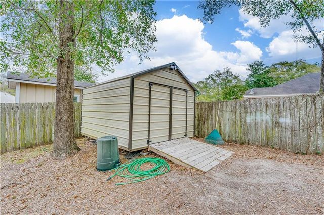 1724 Sandalwood Drive, Mobile, AL 36618