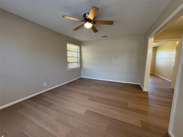 5125 Ricky Street, Houston, TX 77033