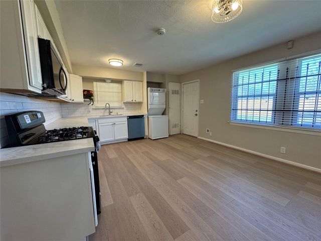 5125 Ricky Street, Houston, TX 77033