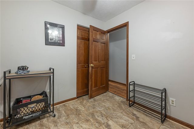 1012 Wiles Drive, Kettering, OH 45419