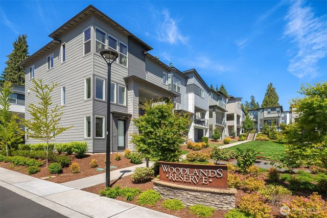 7803 NE 123rd Court, Kirkland, WA 98034
