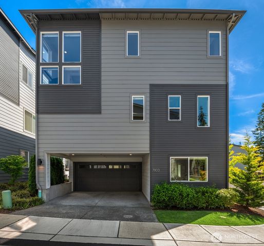 7803 NE 123rd Court, Kirkland, WA 98034