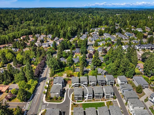 7803 NE 123rd Court, Kirkland, WA 98034