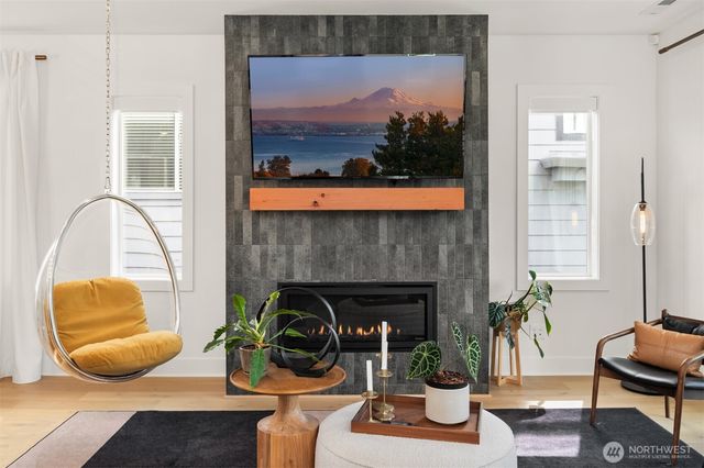 7803 NE 123rd Court, Kirkland, WA 98034