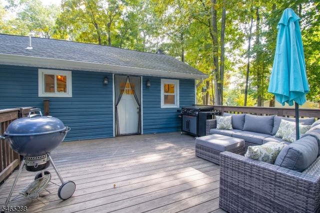 507 Tahama Rd, Vernon Twp., NJ 07422
