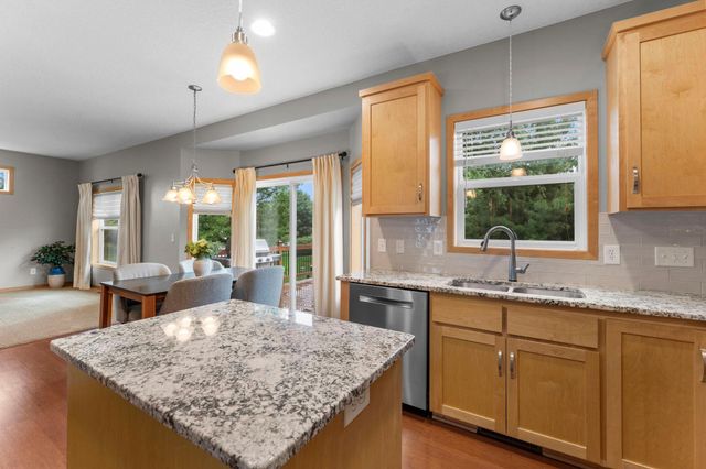 3124 128th Avenue NE, Blaine, MN 55449