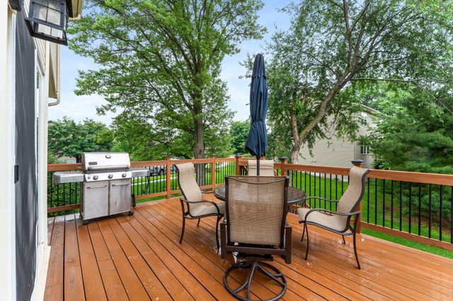 3124 128th Avenue NE, Blaine, MN 55449