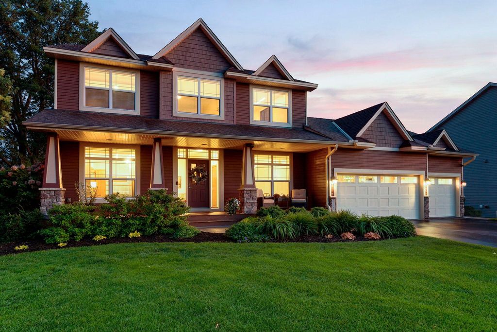 3124 128th Avenue NE, Blaine, MN 55449