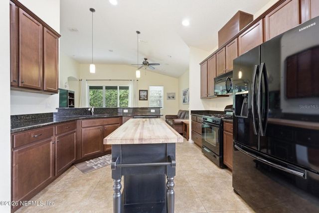 152 BEROT CIRCLE, St Johns, FL 32259