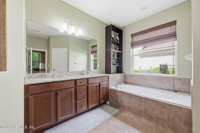 152 BEROT CIRCLE, St Johns, FL 32259