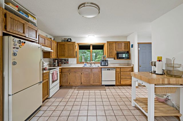 19977 Keystone Avenue N, Forest Lake, MN 55025