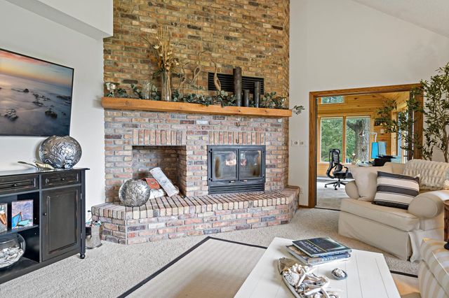 19977 Keystone Avenue N, Forest Lake, MN 55025