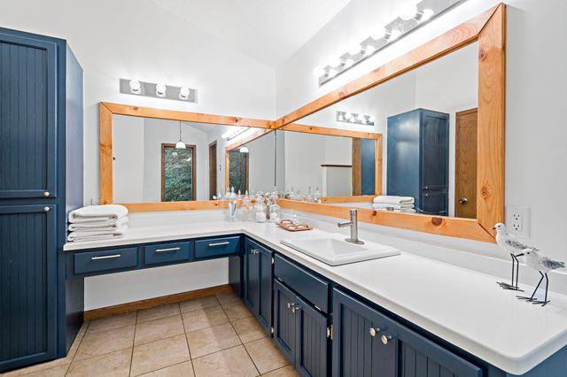 19977 Keystone Avenue N, Forest Lake, MN 55025