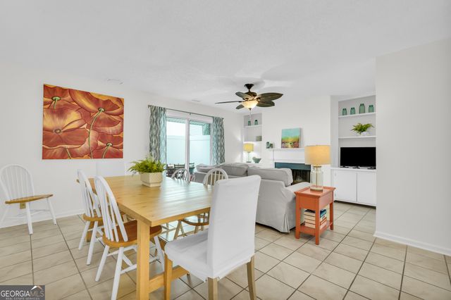 114 S Island Square Drive, St. Simons, GA 31522