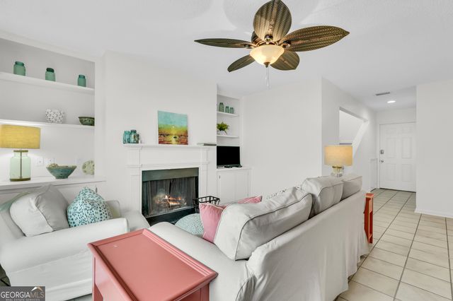 114 S Island Square Drive, St. Simons, GA 31522