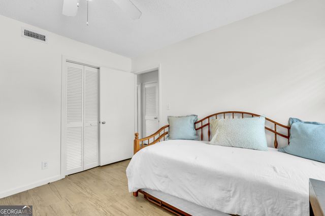 114 S Island Square Drive, St. Simons, GA 31522