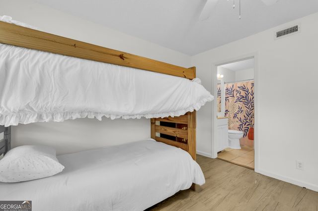 114 S Island Square Drive, St. Simons, GA 31522