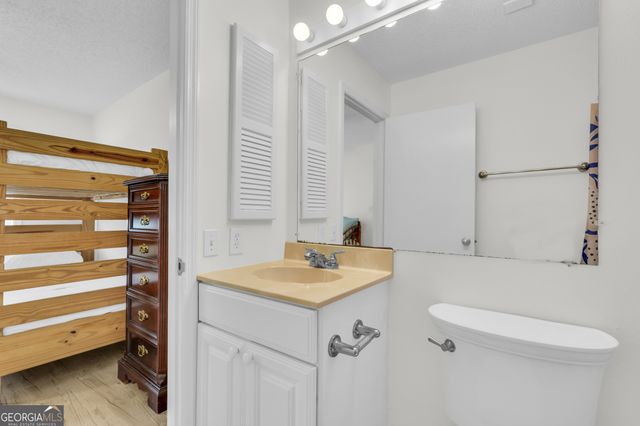 114 S Island Square Drive, St. Simons, GA 31522