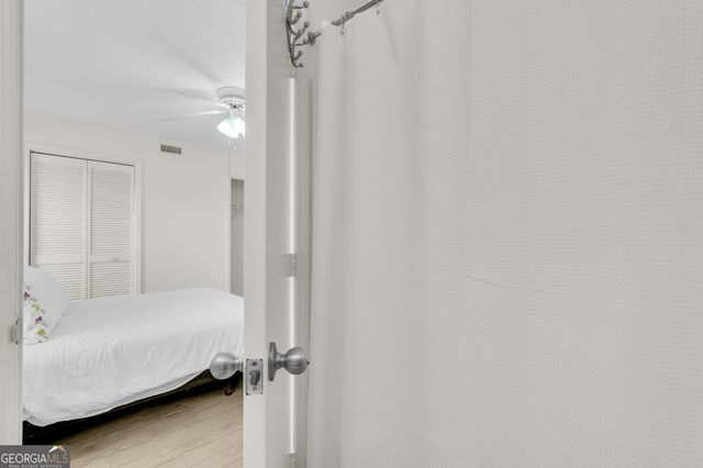 114 S Island Square Drive, St. Simons, GA 31522