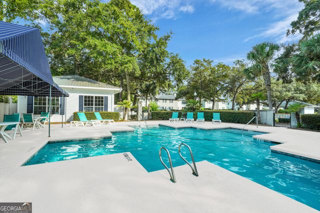 114 S Island Square Drive, St. Simons, GA 31522