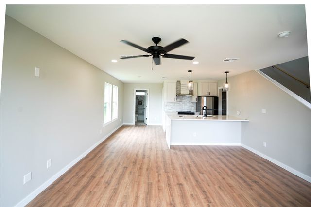 705 S 15th, Waco, TX 76706